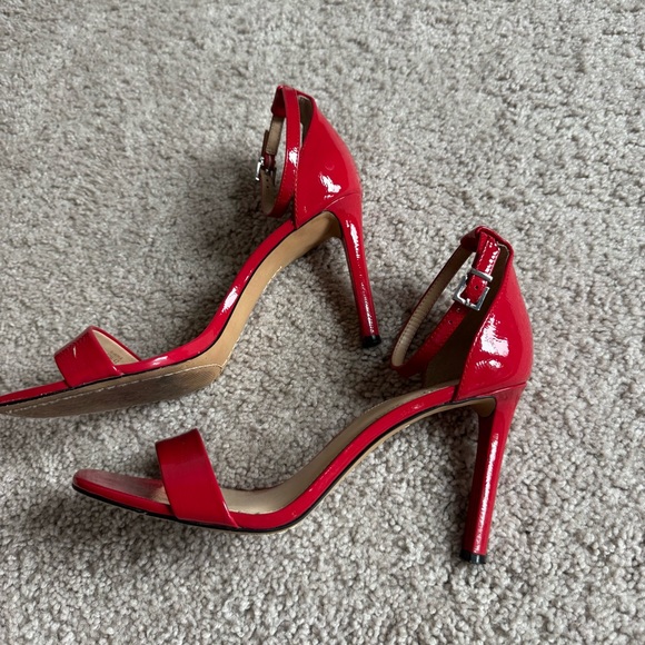 Vince Camuto Women's Leather Lauralie Glamour Red Ankle Strap Heeled Sandal 10 - Picture 3 of 10
